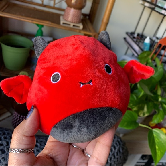 🐱😈 Tally and Dante Flip A Mallows Squishmallows - Picture 2 of 6